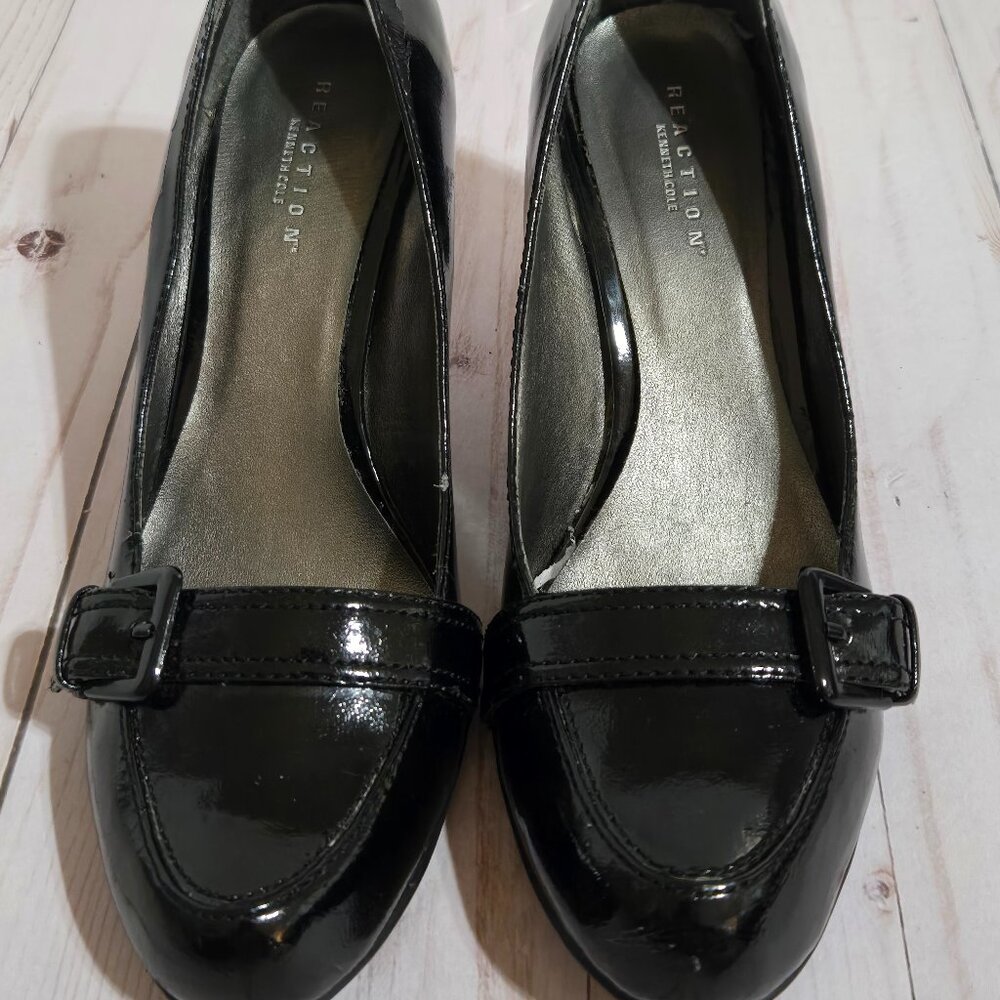 Kenneth Cole Reaction Black Patent Pumps Women’s Size 8.5 Buckle